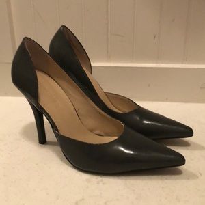 Colon Stuart Heels
